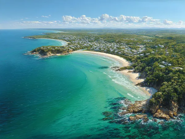 Sunshine Coast beachfront homes